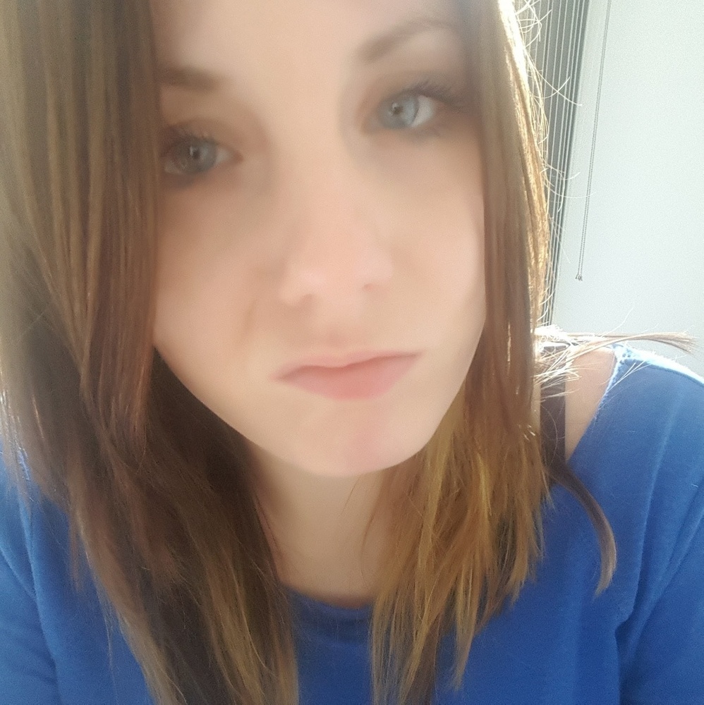 Meet your Posher, Rebecca
